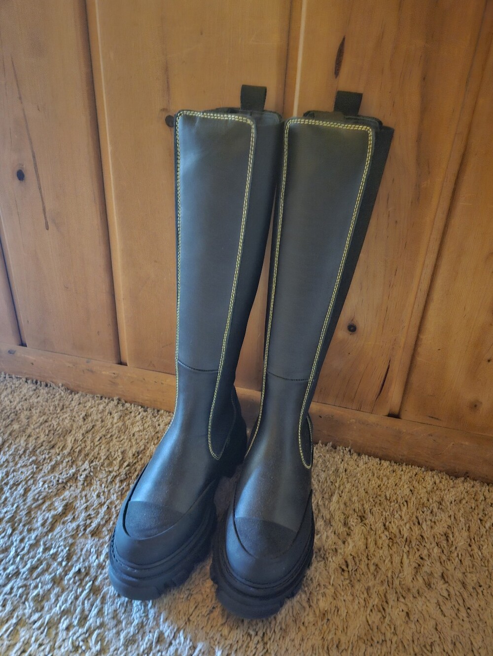 Ganni High Cleated Chelsea Boots - Picture 2 of 6